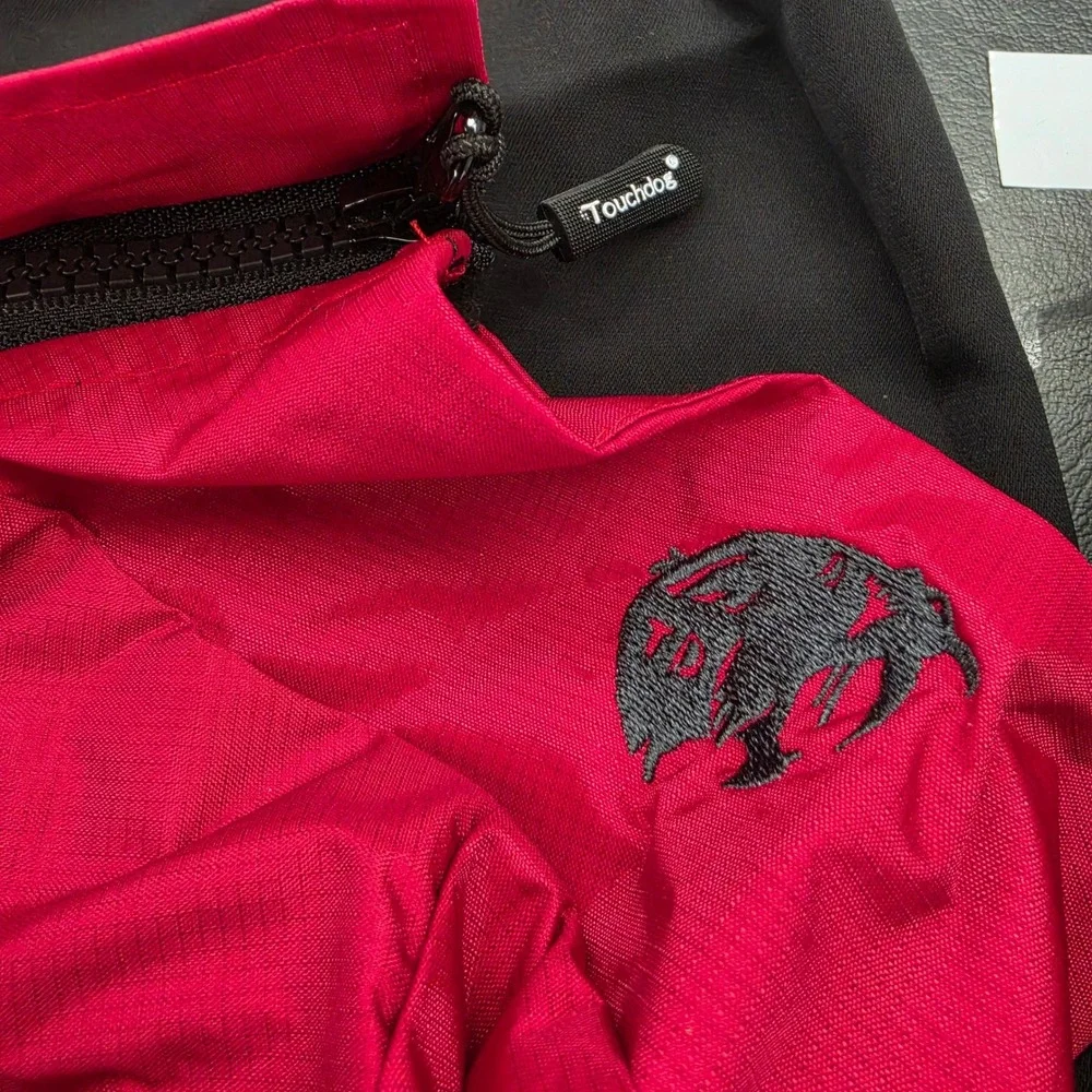 Touchdog Blackshark 700 Outdoor Series Dog Coat Red Grey Fleece Lined‎ Small